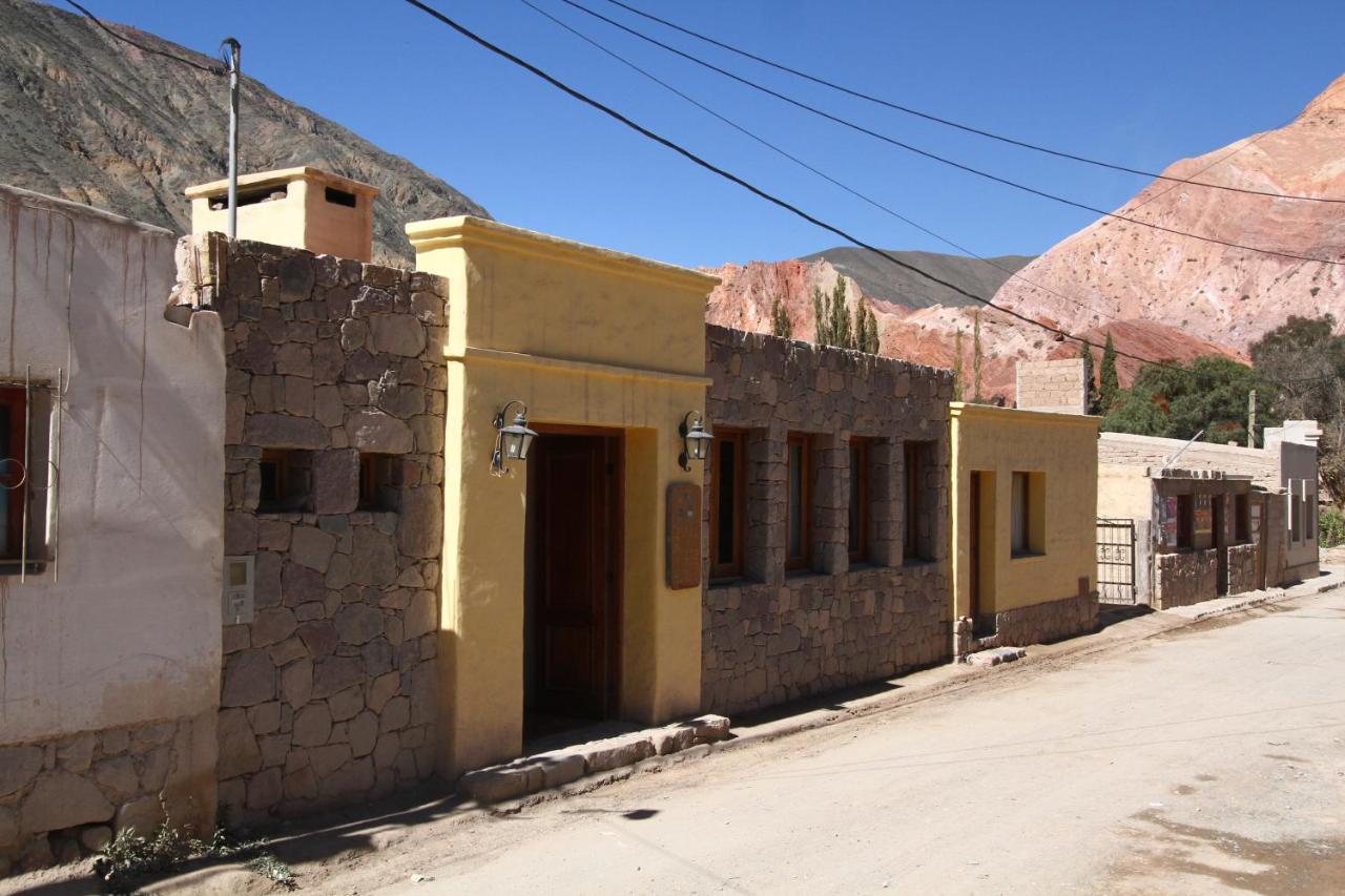 Casa De Piedra Hotell Purmamarca Exteriör bild